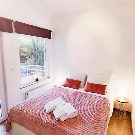 Apartment Easyescape - Rene M 200m Het *