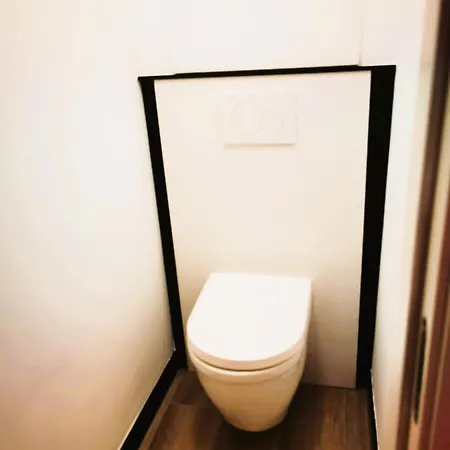 アパート Easyescape - Rene M 200m Het *